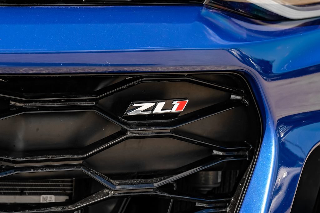 Used 2022 Chevrolet Camaro ZL1 RWD image 55