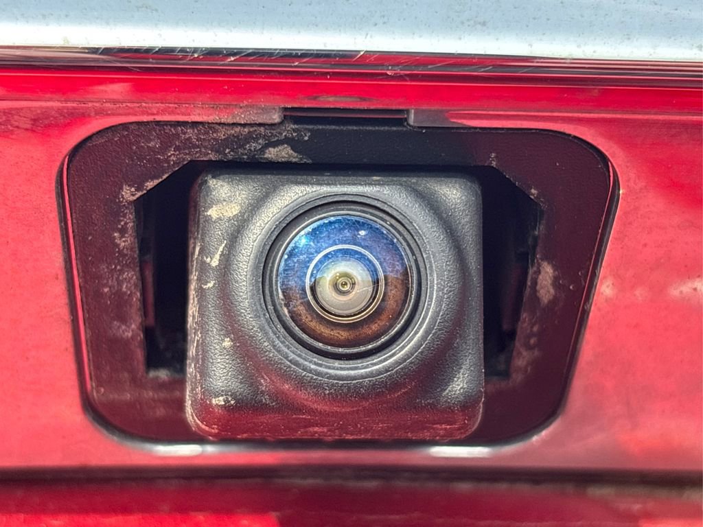 Used 2023 GMC Terrain SLE image 15