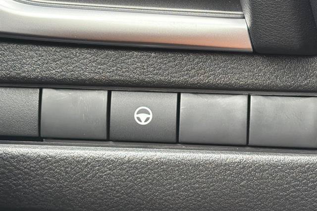 New 2026 Nissan Rogue SV FWD image 29