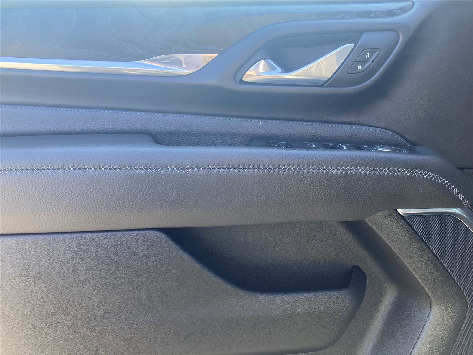 Used 2023 GMC Yukon Denali image 24