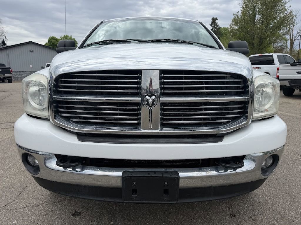 Used 2008 Dodge Ram 2500 Truck SLT w/ Popular Equipment Group AWD/4WD image 3