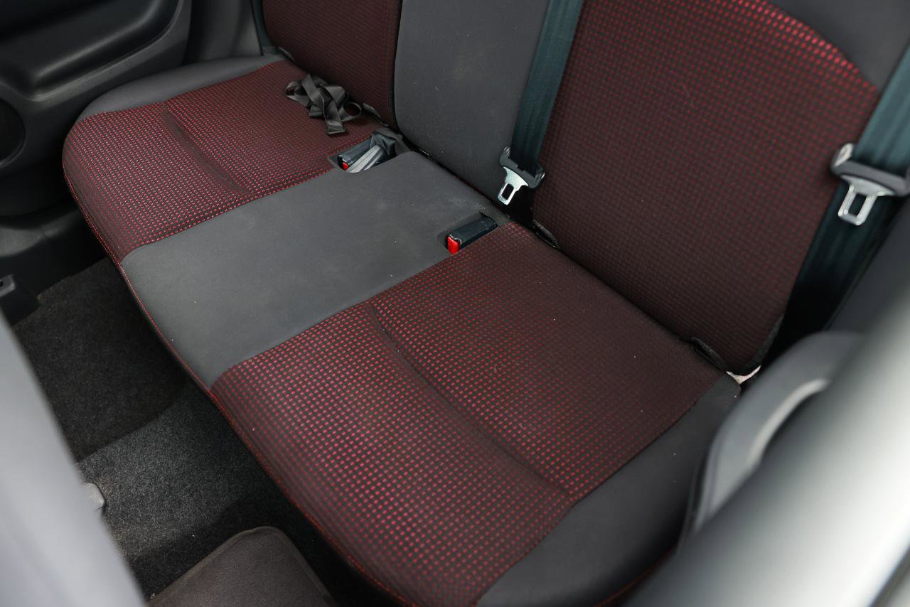 Used 2020 Mitsubishi Mirage LE image 10