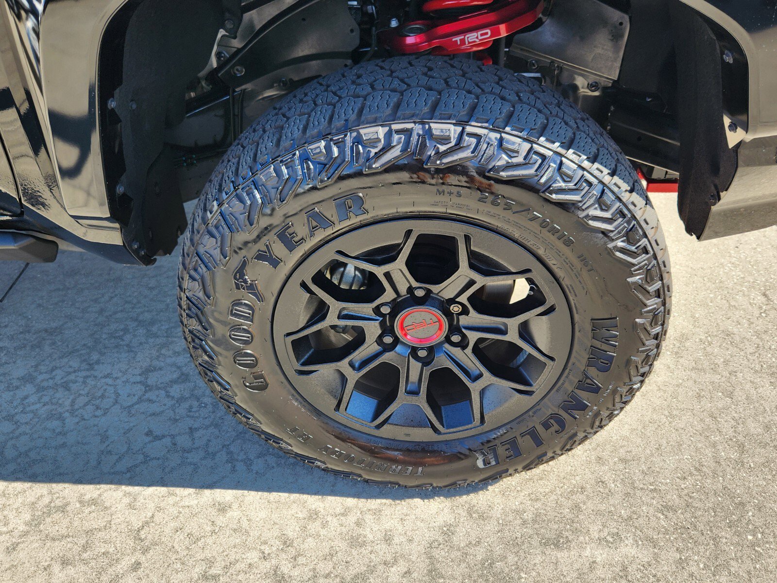 Certified 2025 Toyota Tacoma TRD Pro image 12