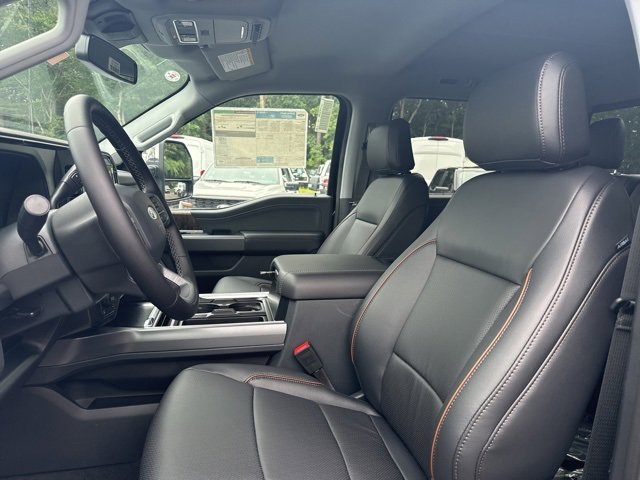 New 2025 Ford F250 Lariat w/ Chrome Package image 10