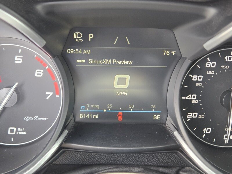 Used 2022 Alfa Romeo Stelvio Ti AWD/4WD image 23