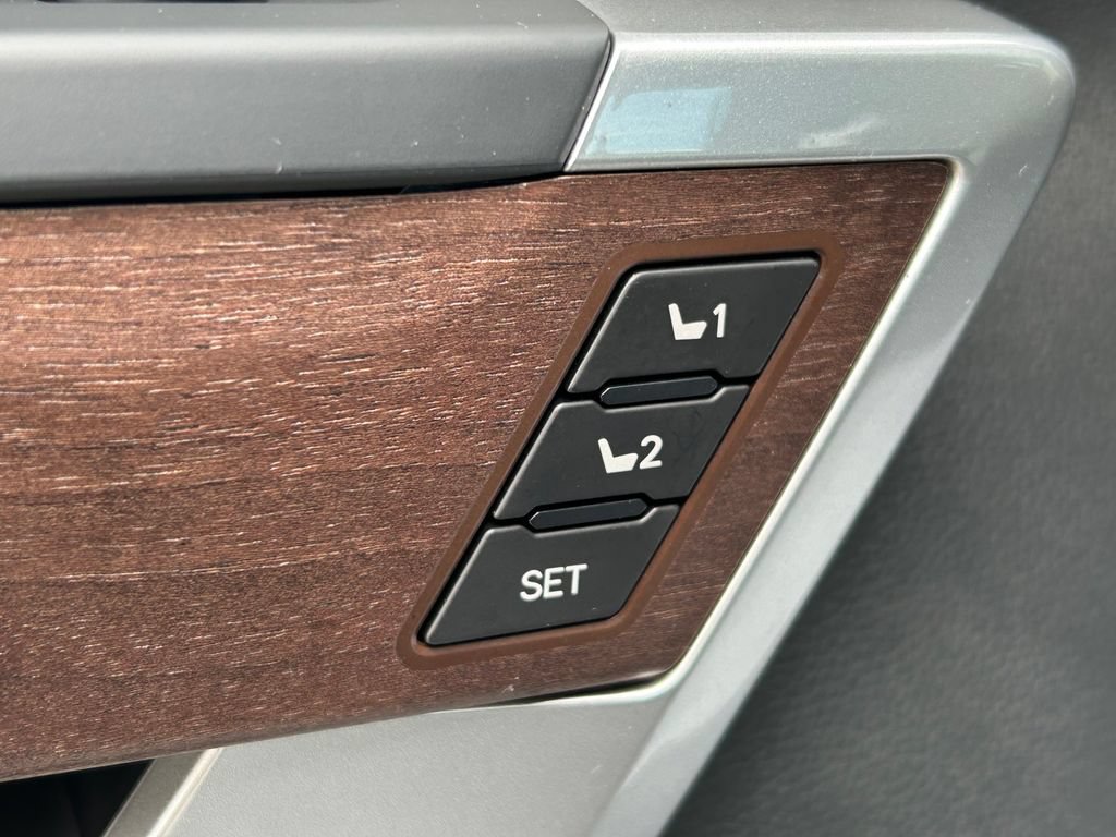 Certified 2025 Toyota Sequoia Capstone AWD/4WD image 29