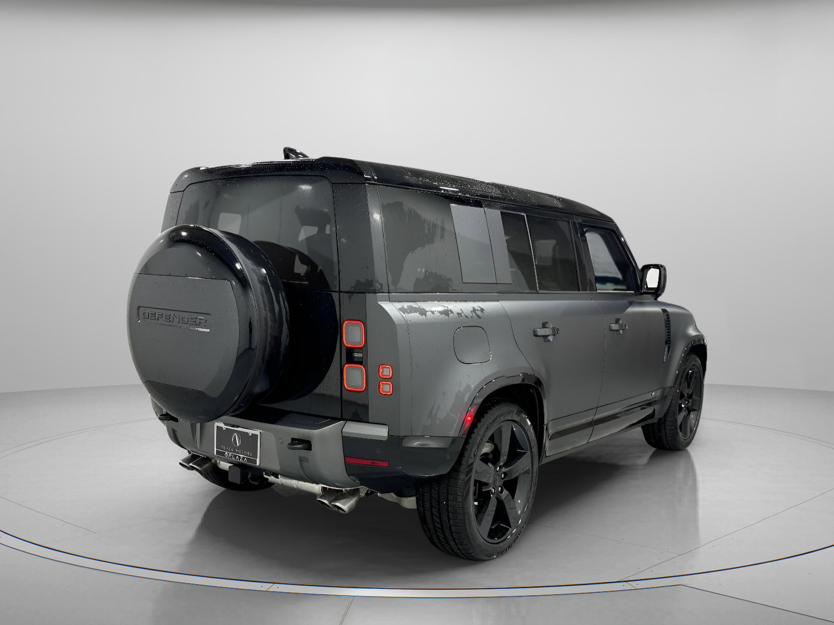 New 2026 Land Rover Defender 110 V8 image 5