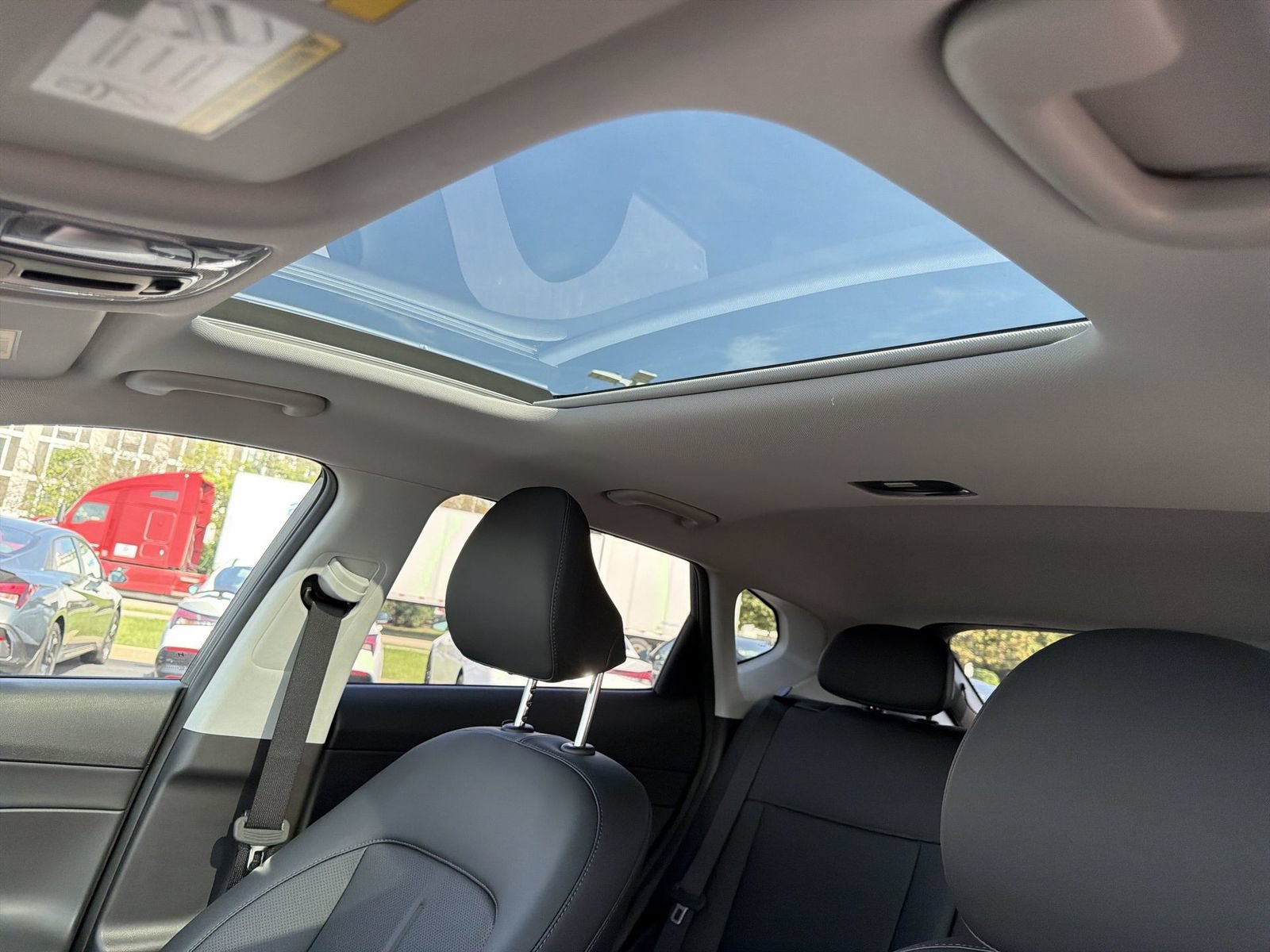 New 2027 Hyundai Kona Limited AWD/4WD image 22