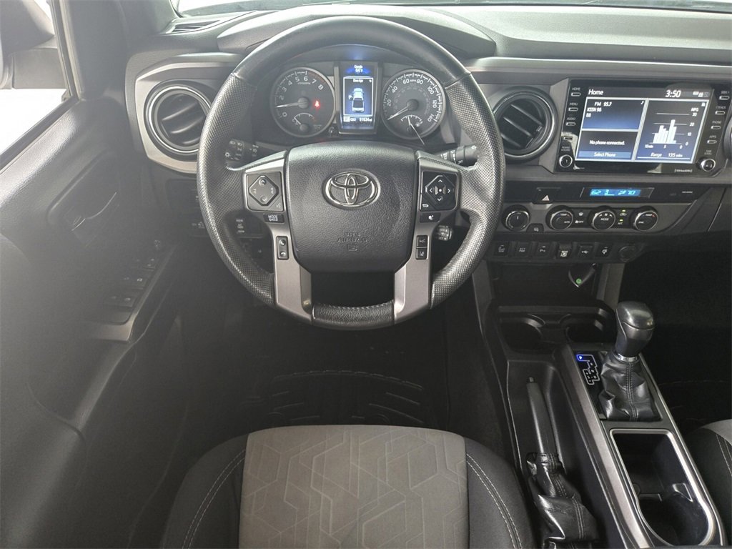 Used 2022 Toyota Tacoma TRD Sport w/ Technology Package image 13