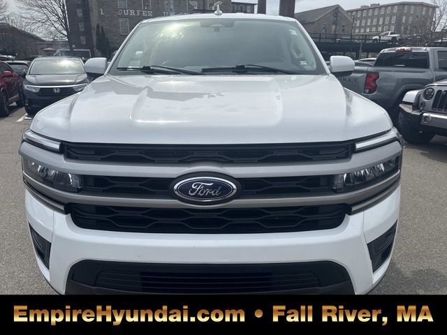 Used 2024 Ford Expedition Max XLT image 12
