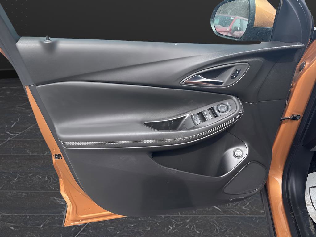 Used 2024 Buick Encore GX Preferred w/ Comfort Package AWD/4WD image 12