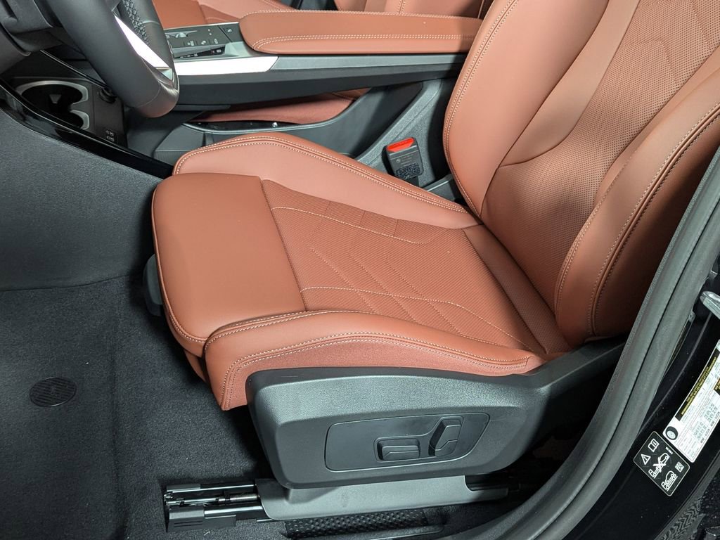 New 2026 BMW X2 xDrive28i w/ Convenience Package image 14