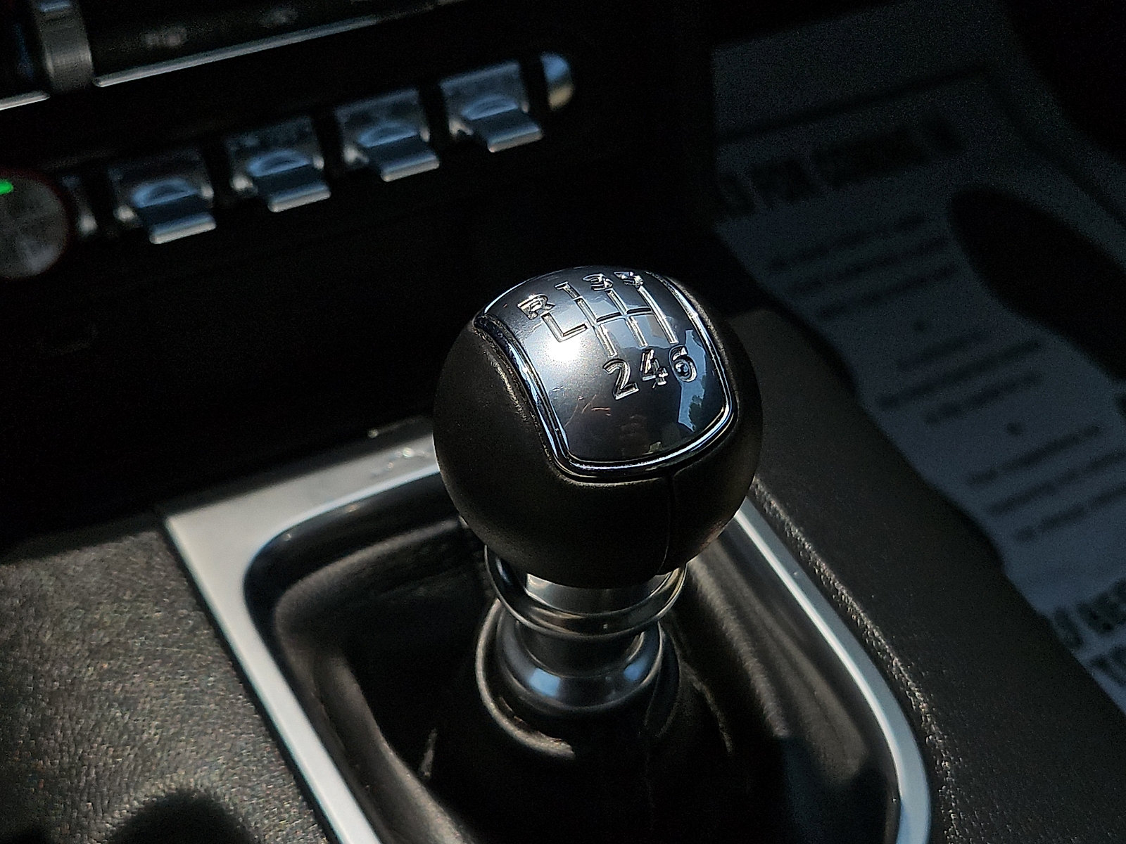 Used 2022 Ford Mustang GT Premium w/ Black Accent Package RWD image 14