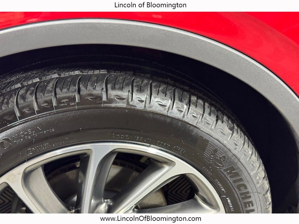 Used 2024 Lincoln Corsair AWD w/ Equipment Group 101A image 13