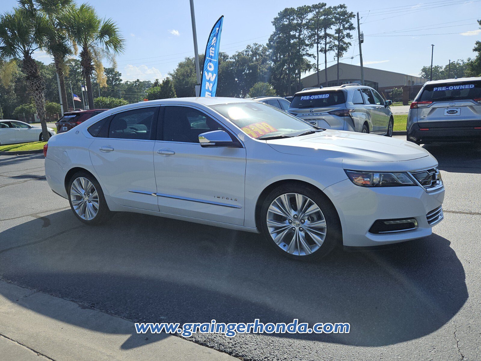 Used 2016 Chevrolet Impala LTZ w/ Enhanced Convenience Package FWD image 7