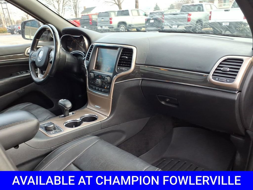 Used 2015 Jeep Grand Cherokee Overland w/ Advanced Technology Group image 17