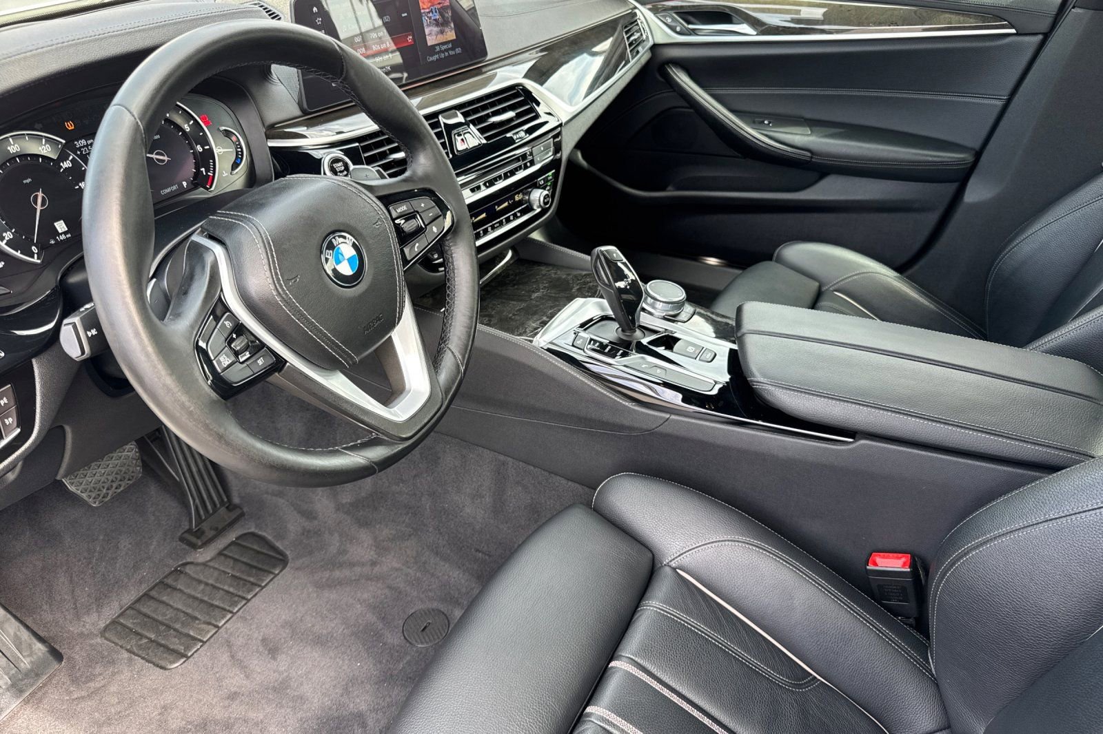 Used 2017 BMW 530i image 10