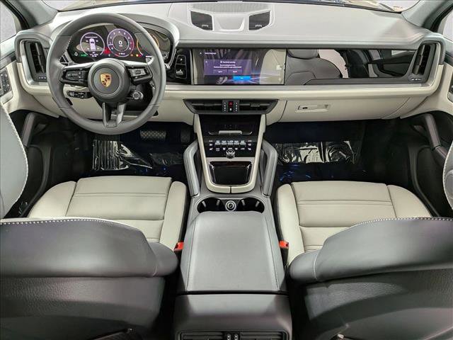 New 2026 Porsche Cayenne image 21