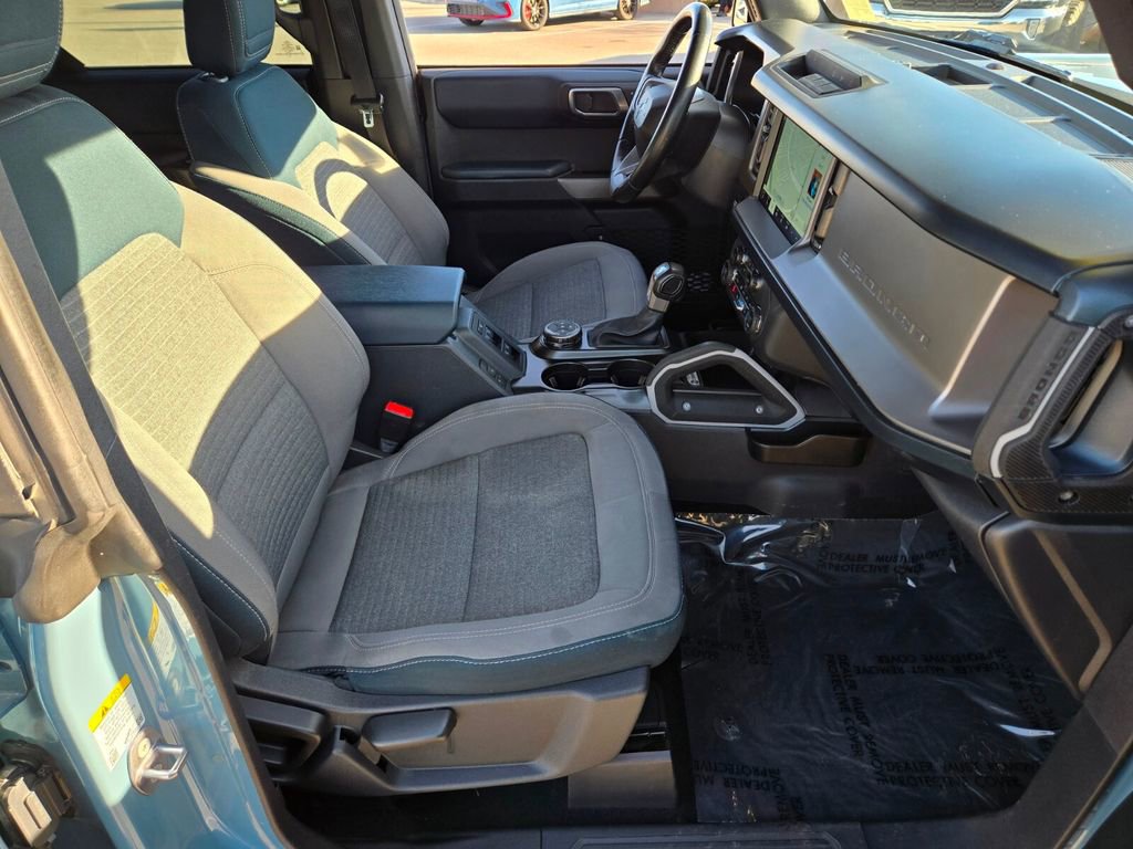 Used 2023 Ford Bronco Outer Banks image 13