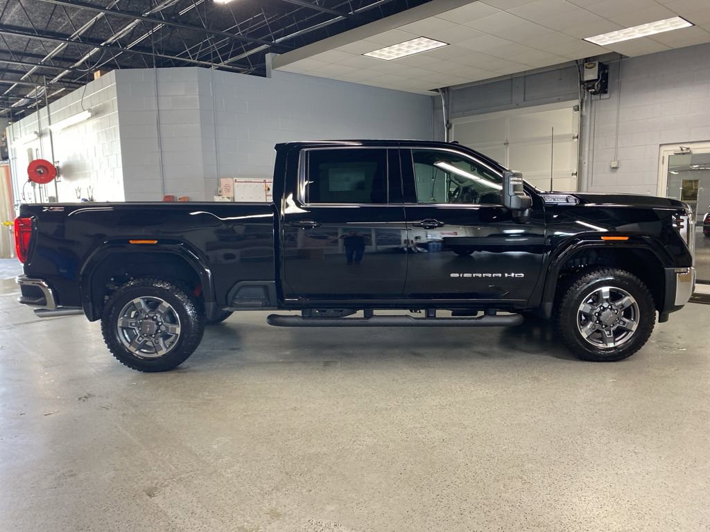 New 2025 GMC Sierra 3500 SLE w/ SLE Value Package image 9