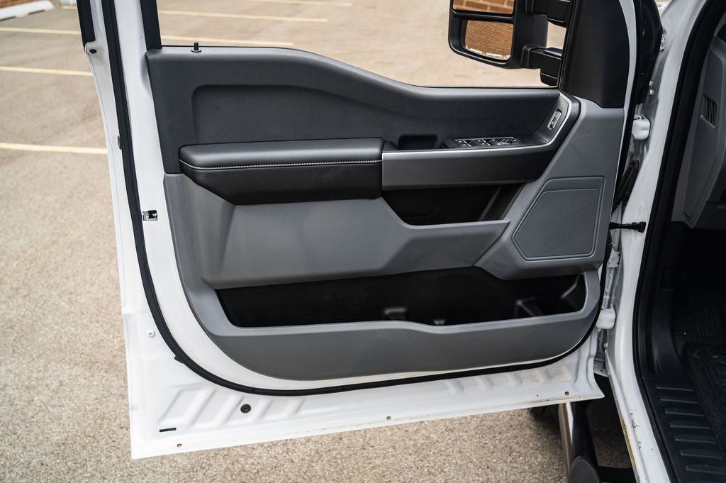 Used 2025 Ford F550 4x4 Crew Cab w/ XLT Value Package image 20