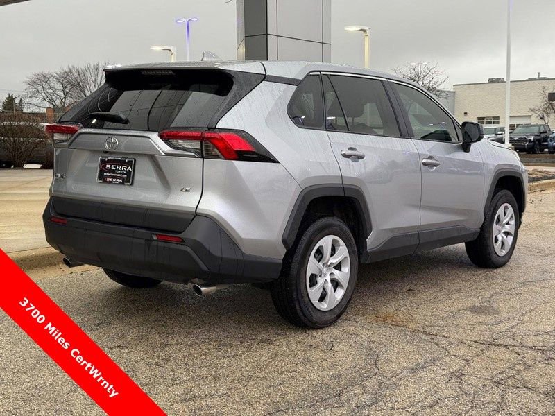 Used 2025 Toyota RAV4 LE image 3