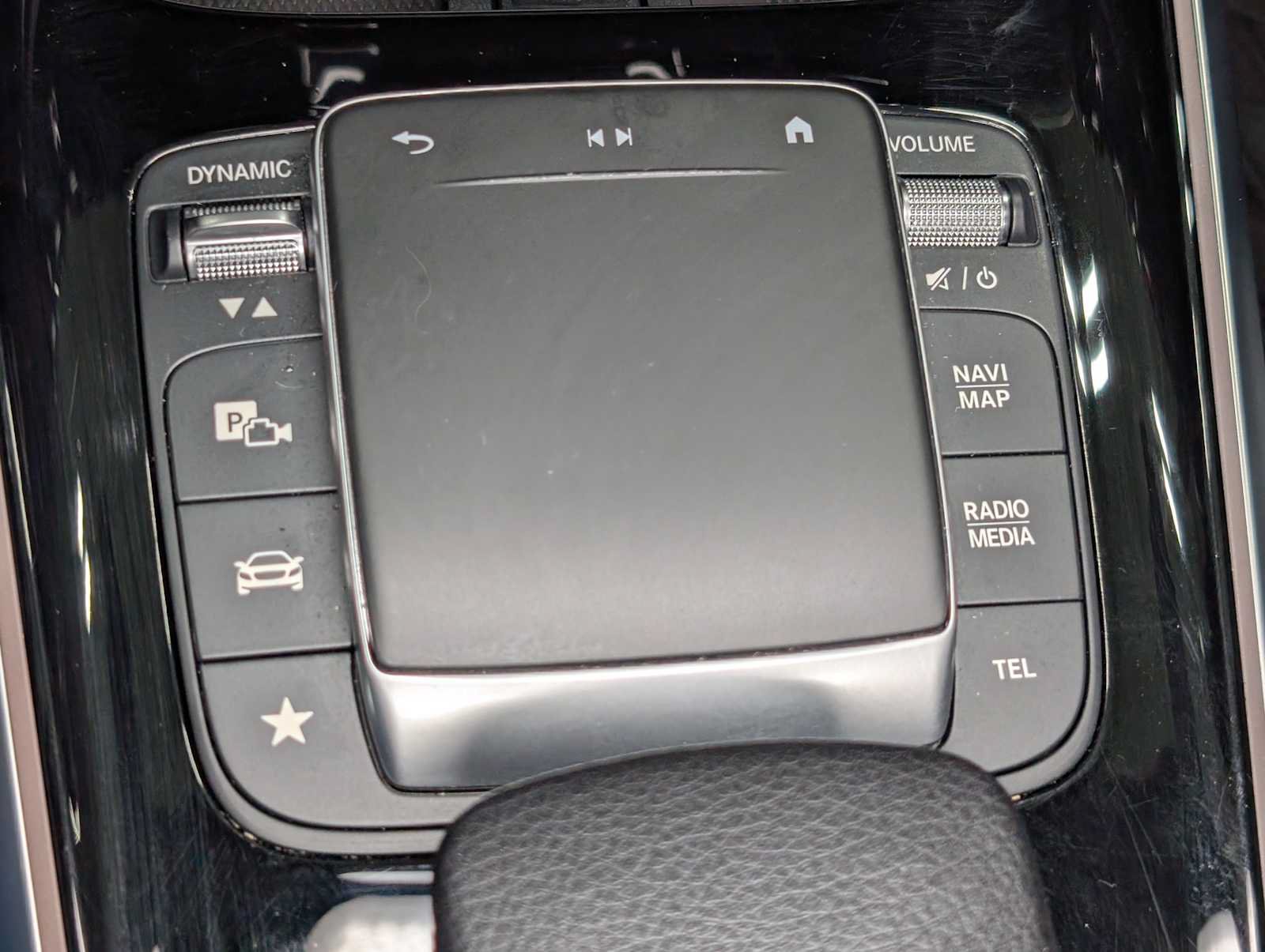 Used 2022 Mercedes-Benz GLB 250 4MATIC image 25