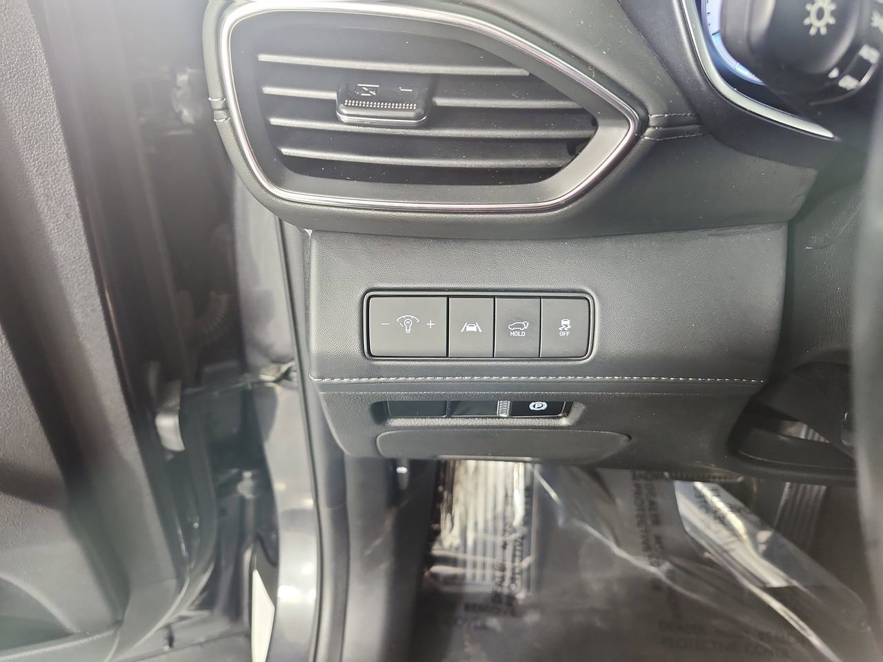 Used 2022 Hyundai Santa Fe Limited AWD/4WD image 14