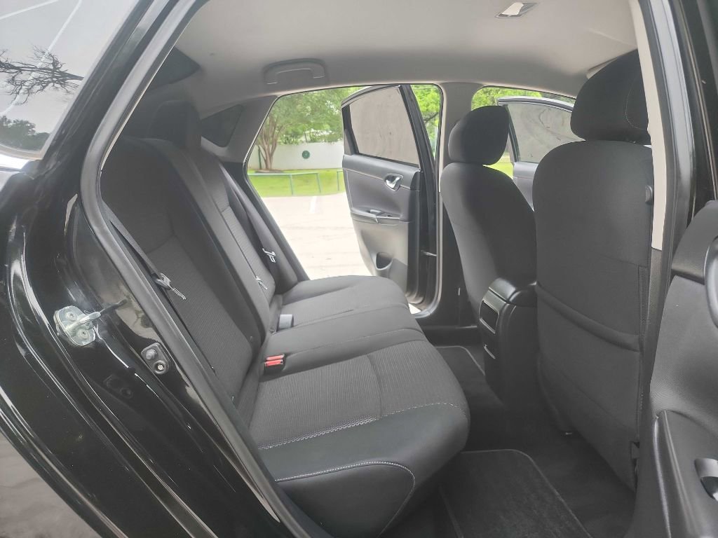 Used 2019 Nissan Sentra S FWD image 29