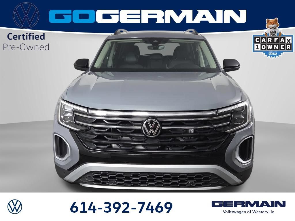 Certified 2024 Volkswagen Atlas Peak Edition SE AWD/4WD image 2