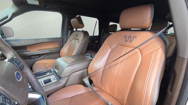 Used 2024 Ford Expedition King Ranch image 30
