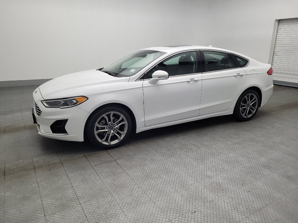 Used 2019 Ford Fusion SEL FWD image 2