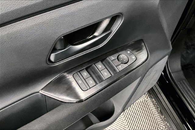 New 2027 Nissan Kicks S AWD/4WD image 30
