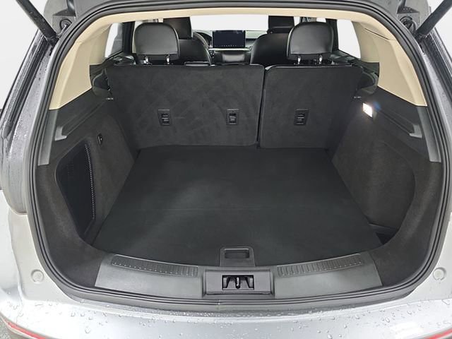 Certified 2023 Lincoln Corsair AWD image 31