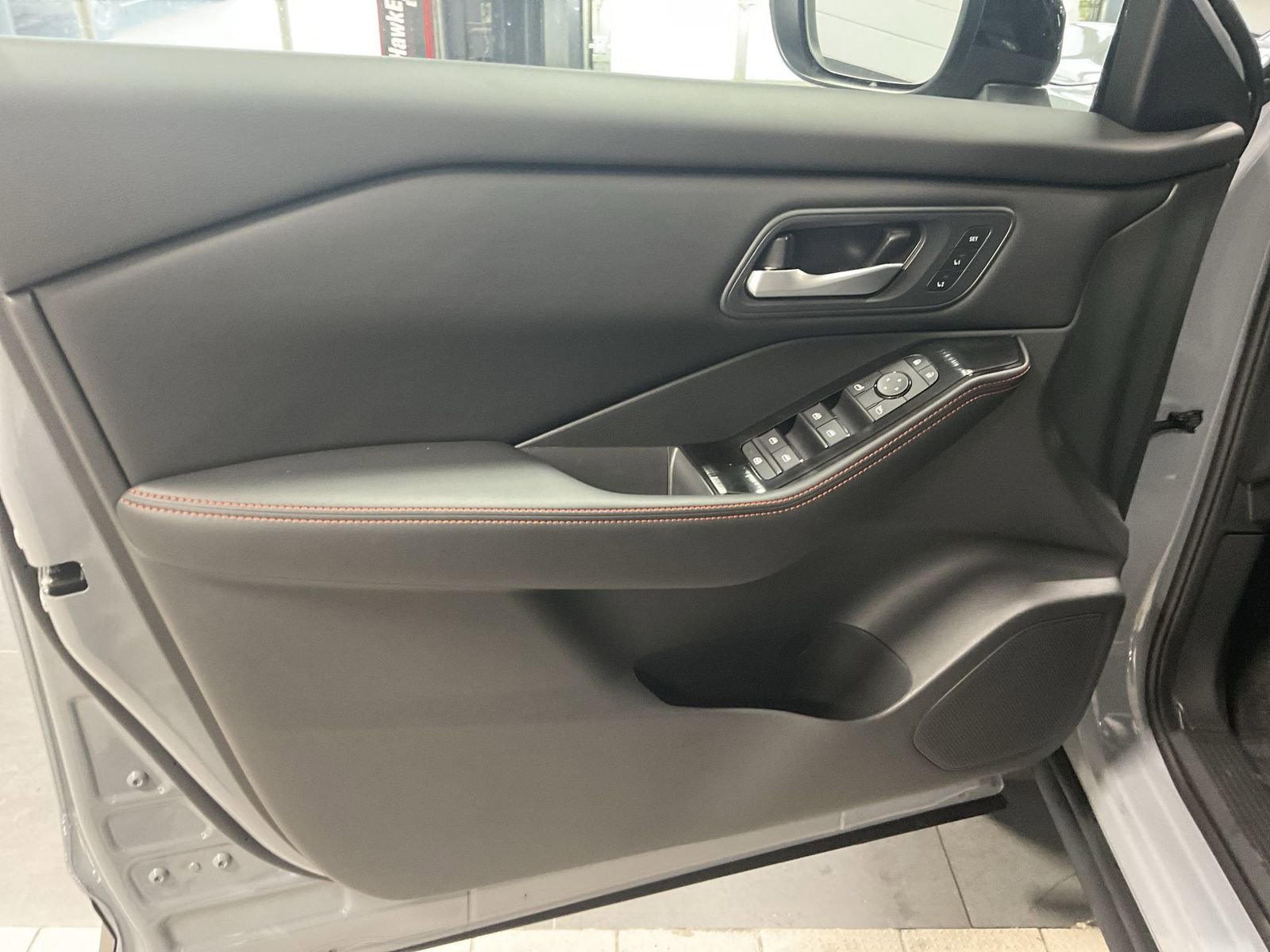 New 2026 Nissan Rogue SV w/ Rock Creek Premium Package AWD/4WD image 25