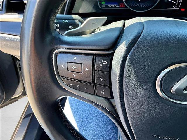 Used 2020 Lexus ES 300h w/ Premium Package image 20