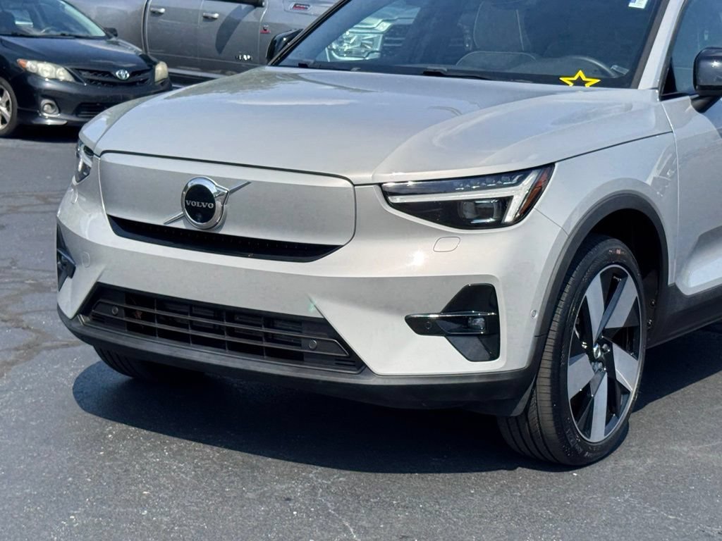 Used 2023 Volvo C40 P8 Recharge Ultimate AWD/4WD image 37