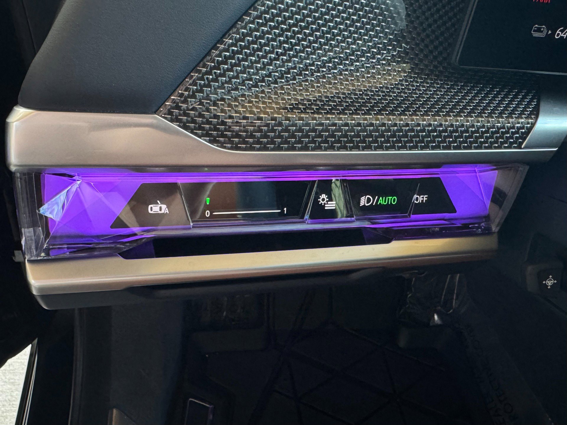 Used 2025 BMW i7 eDrive50 w/ Executive Package image 15