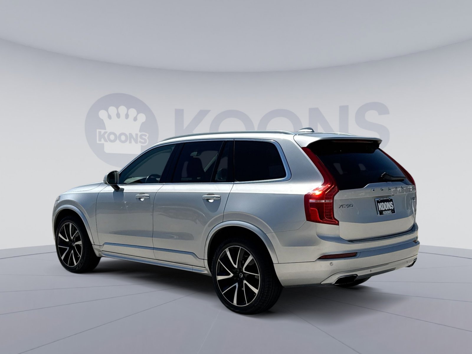 Certified 2021 Volvo XC90 T6 Momentum w/ Advanced Package AWD/4WD image 14