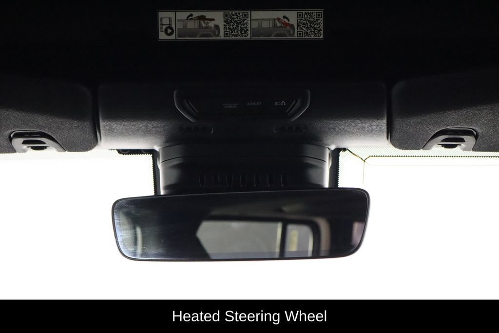 Used 2022 Jeep Wrangler Unlimited Sahara w/ Cold Weather Group AWD/4WD image 23