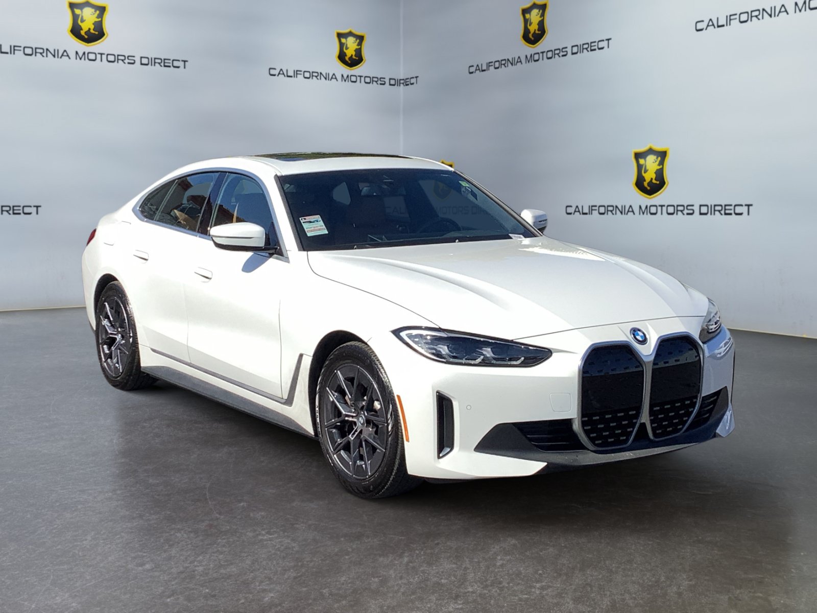 Used 2023 BMW i4 eDrive40 w/ Premium Package RWD image 7