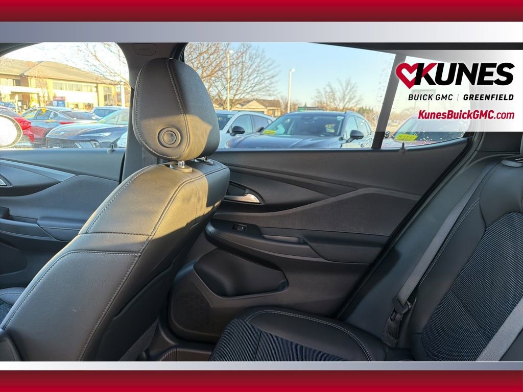 New 2026 Buick Envista Preferred w/ Convenience I Package image 32