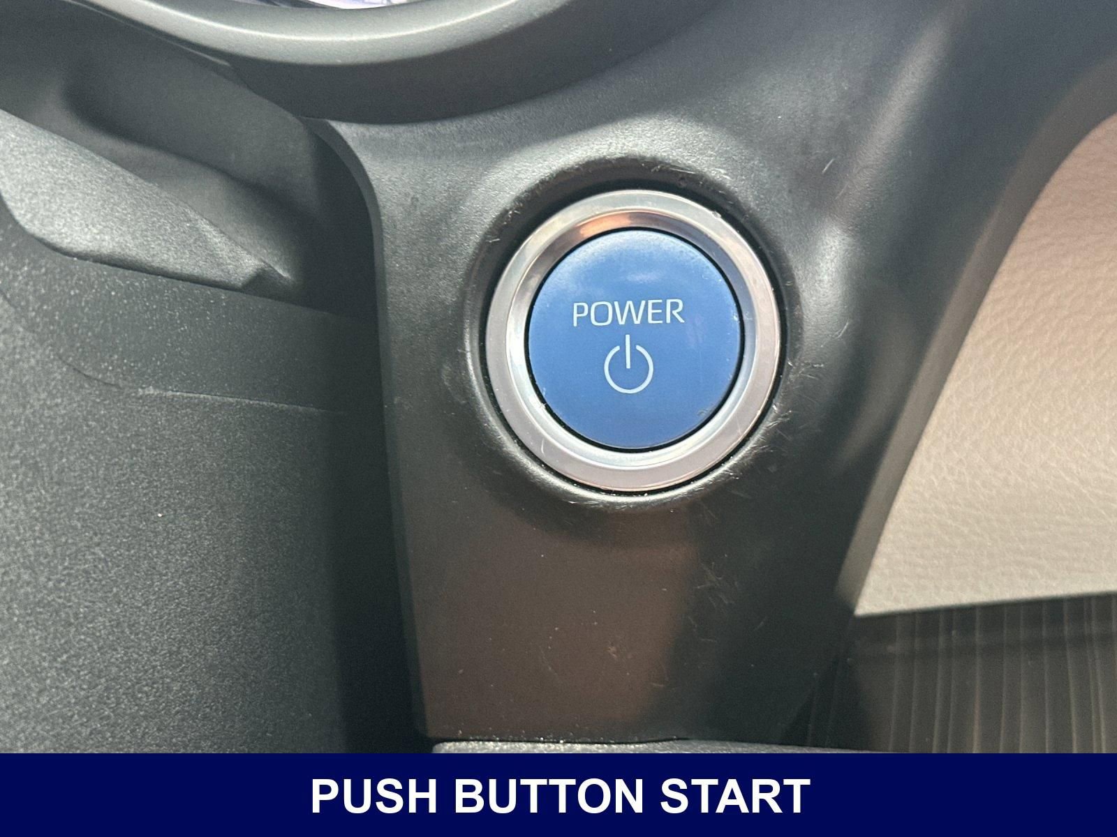 Used 2023 Toyota Sienna Platinum FWD image 27