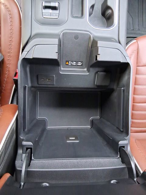 Used 2023 GMC Sierra 1500 Denali Ultimate AWD/4WD image 17