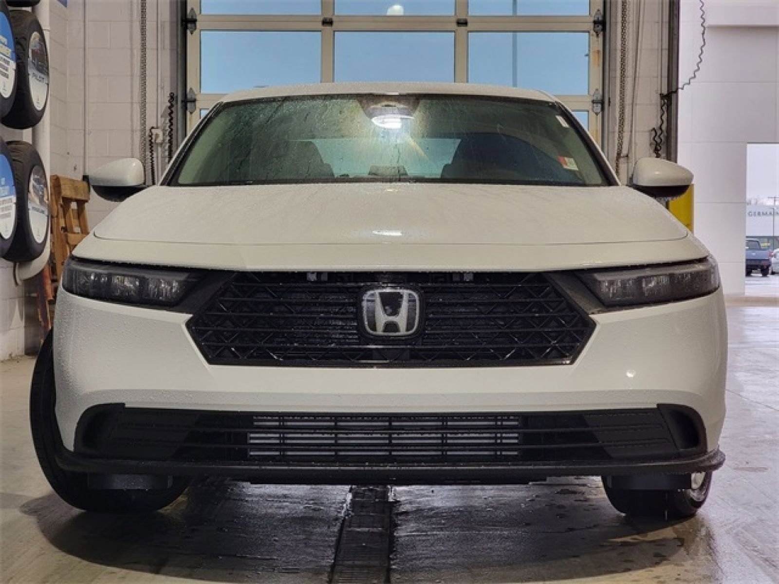 Used 2023 Honda Accord LX image 3