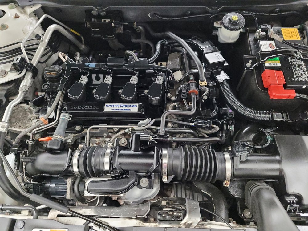 Used 2018 Honda Accord EX image 30