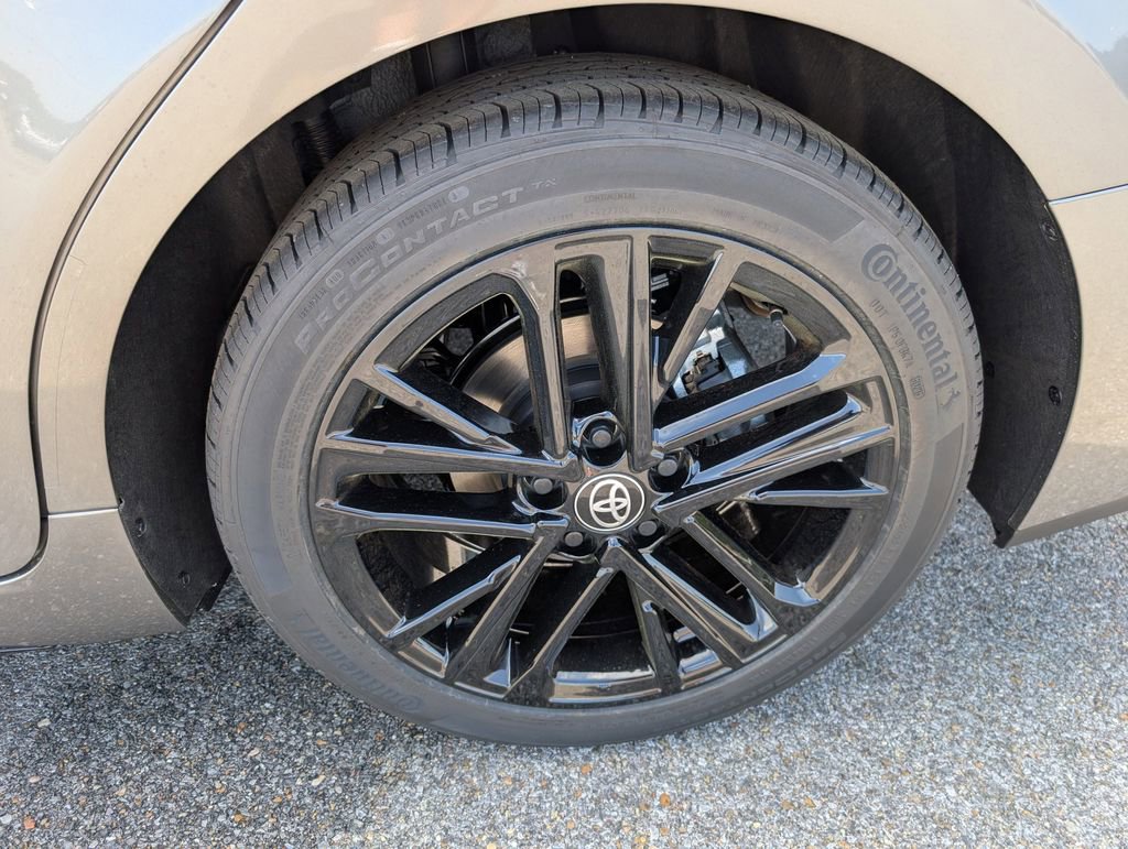 New 2026 Toyota Camry SE image 28