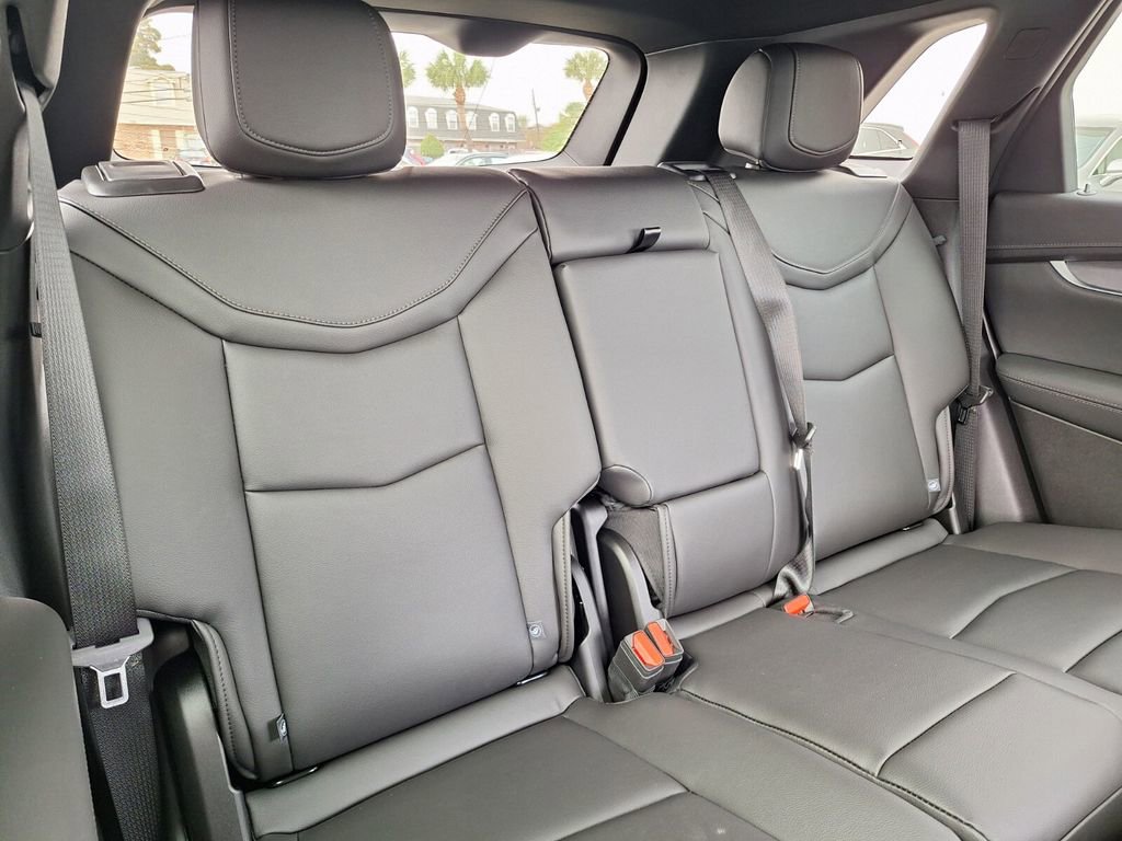 New 2026 Cadillac XT5 Luxury w/ LPO, Floor Liner Package image 27