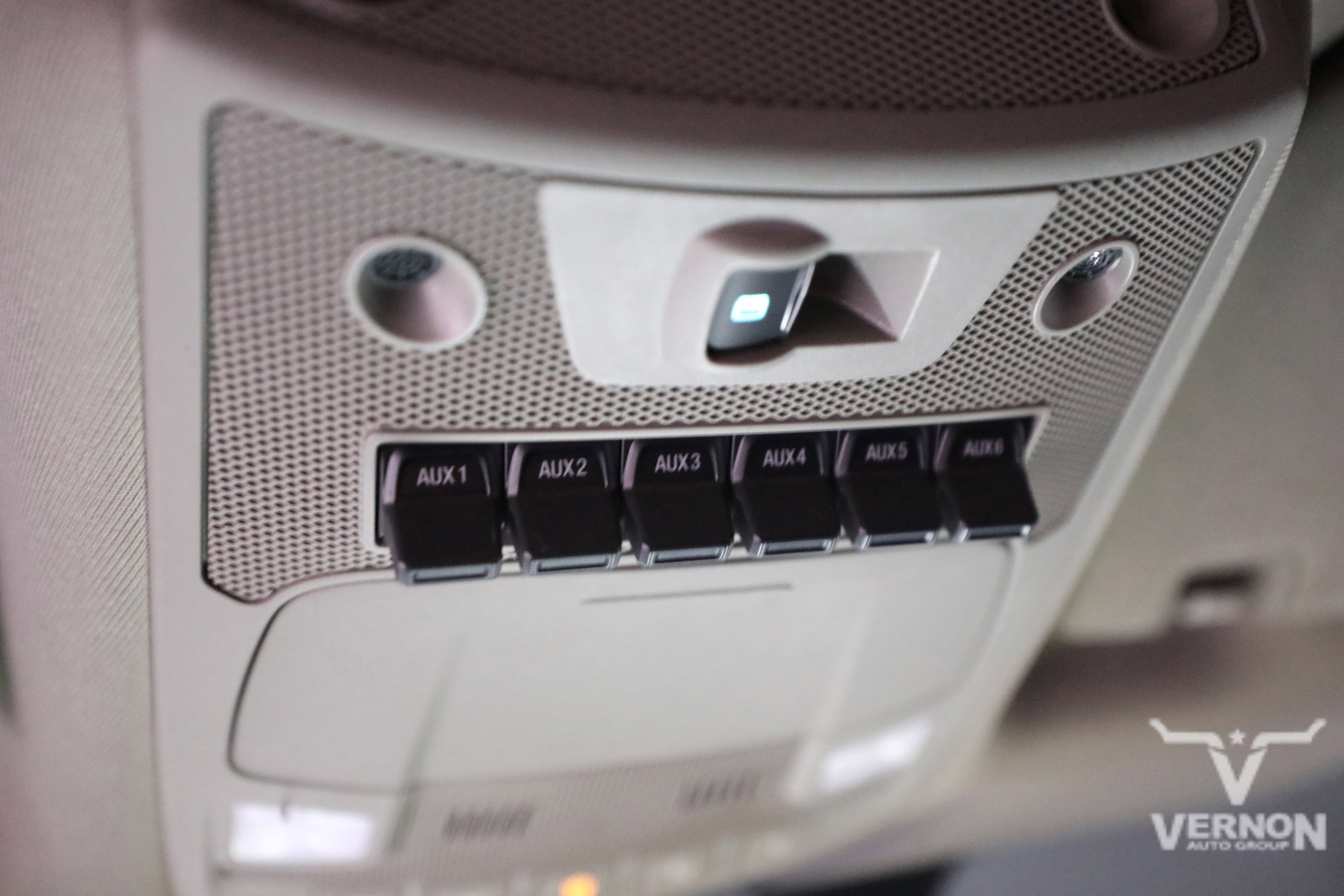 Used 2019 Ford F350 Lariat w/ Lariat Ultimate Package image 26