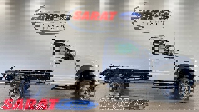 New 2026 Ford F550 XL REG CAB 169 WB w/ XL Chrome Package image 1